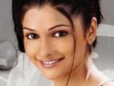 Ekta, Prachi seek divine help