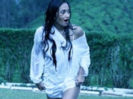 Jiah Khan rescued by Madhu