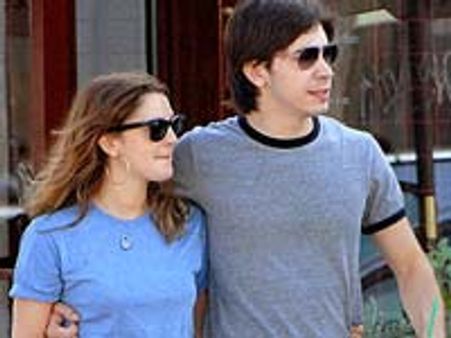 Justin Long still yearns for ex-girlfriend Drew