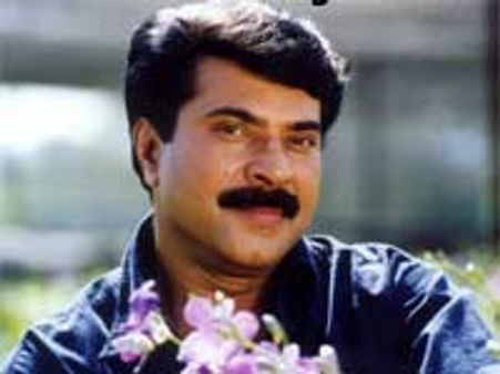 Mammootty's Palery Maanikyam goes to Paris