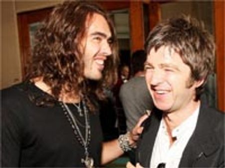 Russell, Noel leave phone message for Obama