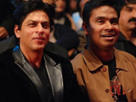 “SRK is the biggest star we have on planet earth”- Mushtaq