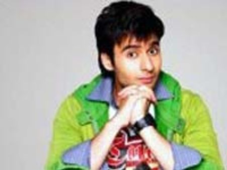 Jackky Bhagnani chooses the unbeaten path