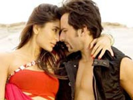 Saif whisks Kareena off for a special holiday