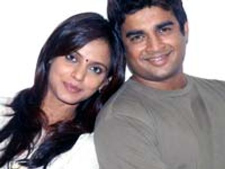 Yaavarum Nalam completes 50 days