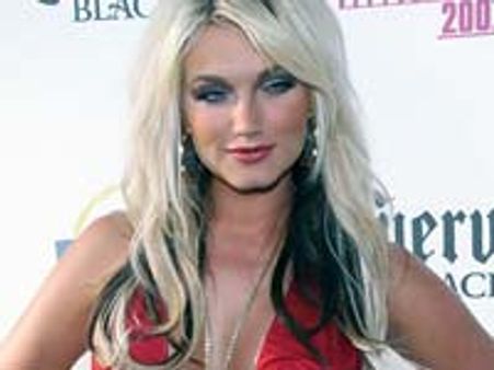 Brooke Hogan uncomfortable with mom's lover