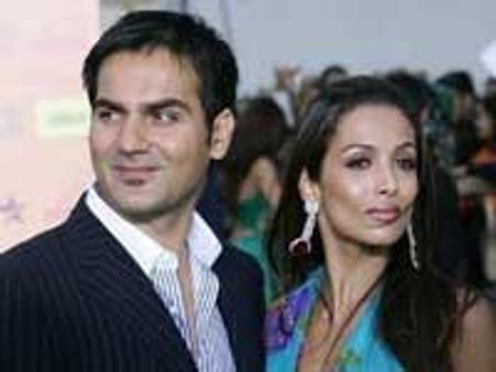 Malaika and Arbaaz shoot seductive dance