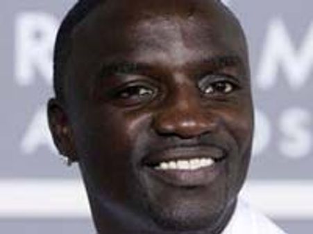 Akon composing 2010 World Cup Anthem