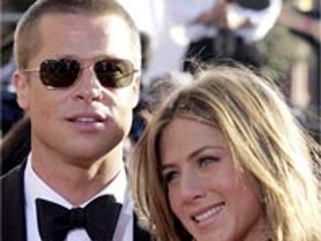 Drunk Brad Pitt says sorry to Aniston