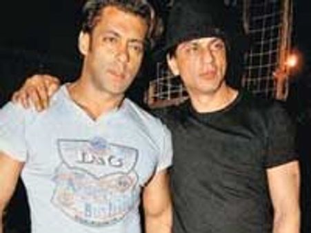 Shahrukh is welcome on Salman's 10 Ka Dum