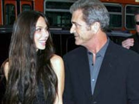 Mel Gibson confirms Russian lover's pregnancy