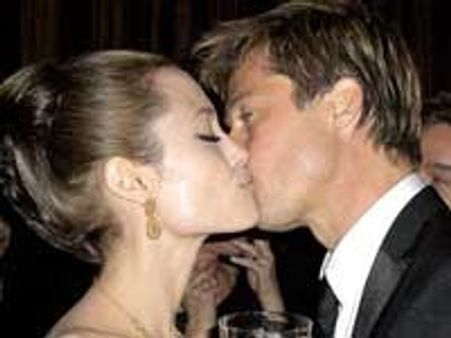 Aniston causing rift between Brad Pitt-Angelina!