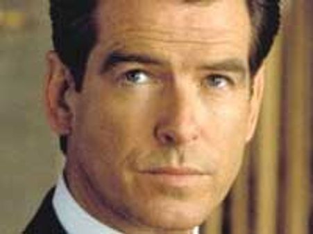 Pierce Brosnan turns real-life hero, saves Uma Thurman