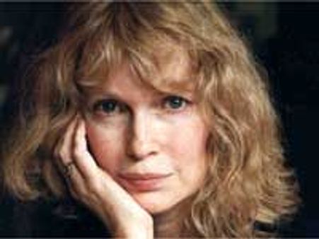 Mia Farrow's brother found dead in his art gallery