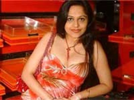 Preeti Jain arrested for protesting against Shiney, Madhur