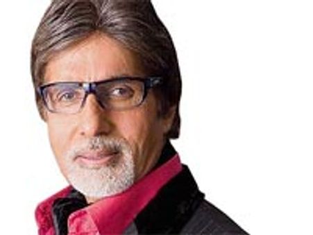 Amitabh blasts Sujoy over IIFA performance