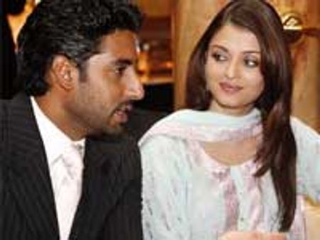 Abhishek-Aishwarya pressurised to have baby