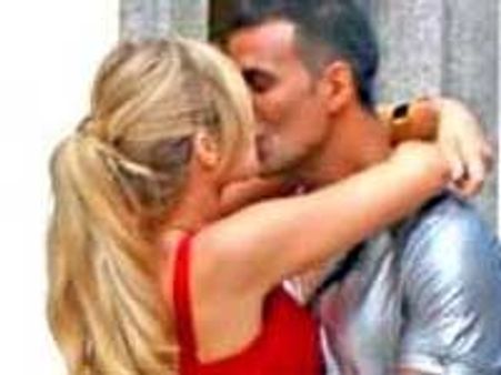 Denise Richards says Akshay is a good kisser