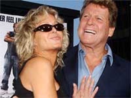 Ryan O'Neal to wed Fawcett on her deathbed