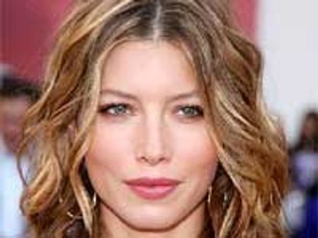 Jessica Biel ready to bare it all