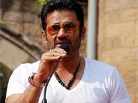 “Nothing was wrong between me and Ekta” -Suniel Shetty