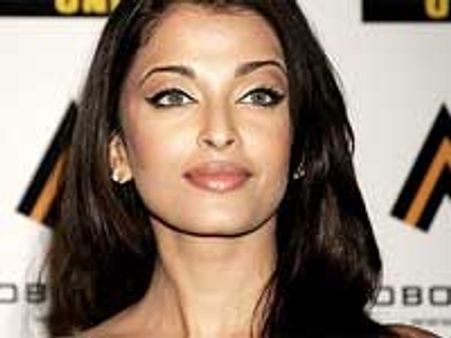 Aishwarya teaches Sonam a lesson
