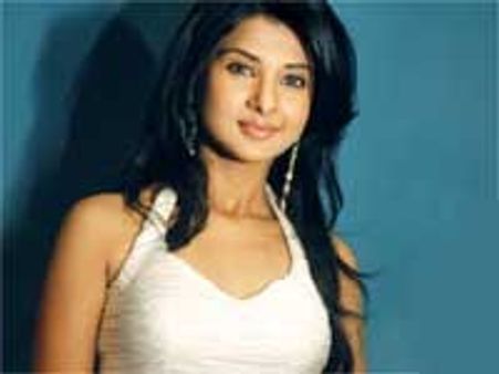 Jennifer replaces Shweta on Dekh India Dekh