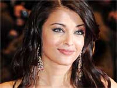 Aishwarya is today's dreamgirl says Hema