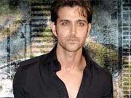 Hrithik shatters Abhishek's dream