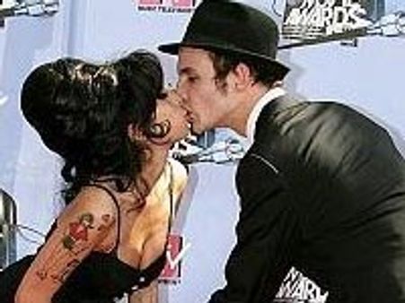 Amy, Blake to be given quickie divorce today