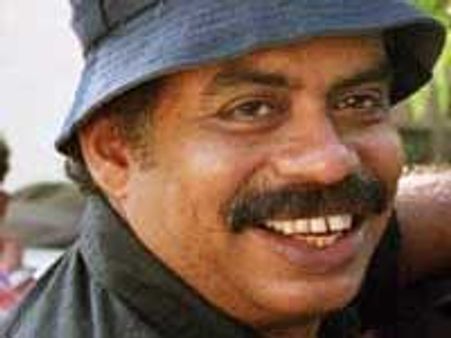 Sathyan Anthikad launches Jaycey's website