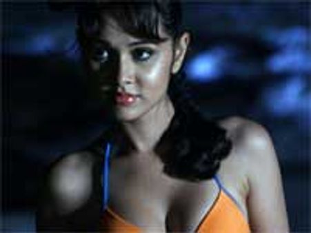 Agyaat is trying to kill her says Priyanka