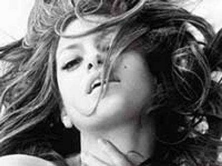 Eva Mendes’ new steamy Calvin Klein shots emerge