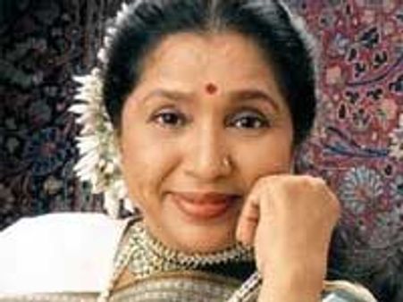 Asha Bhosle finally forays into Kannada