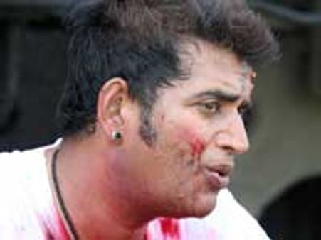 Ravi Kissan scared of Shruti's dad