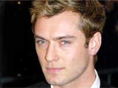 Samantha Burke's dad hoping mad at Jude law