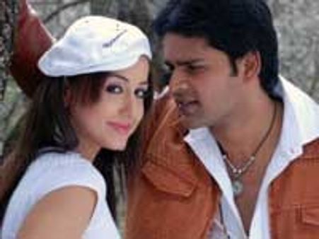 Antony Yaar - Review