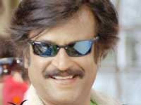 Rajinikanth showers praises on Vairamuthu