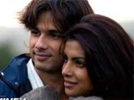 Kaminey opens with a bang at the BO