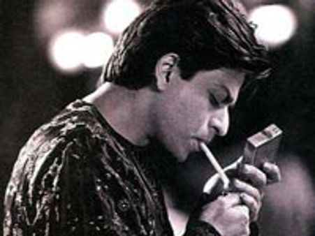 Shahrukh resorting to cheap publicity?