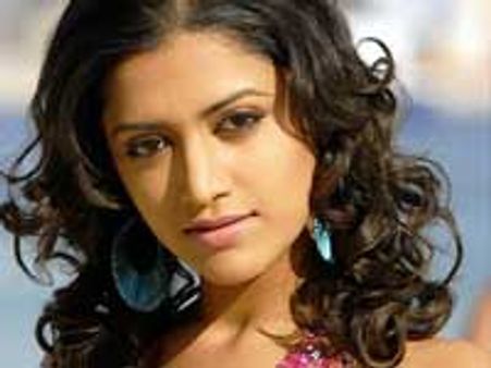 Mamta Mohandas withdraws from Malaylam movies