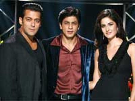 Katrina gets close to Salman's enemy Shahrukh