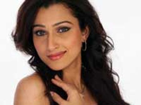 Wedding bells ring for Pooja Kanwal