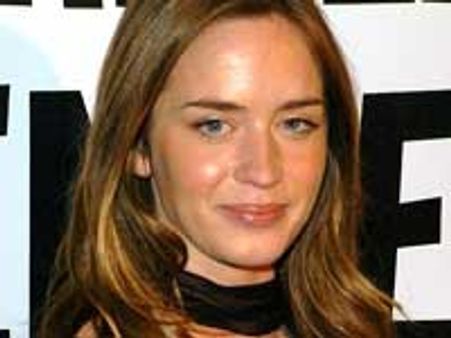 Emily Blunt engaged to boyfriend John Krasinski