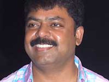 James Vasanthan to grace Malayalam