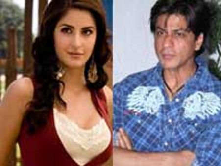 Katrina Kaif romancing Salman's enemy Shahrukh?
