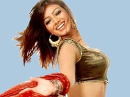 Ayesha Takia can't stop meeting mom