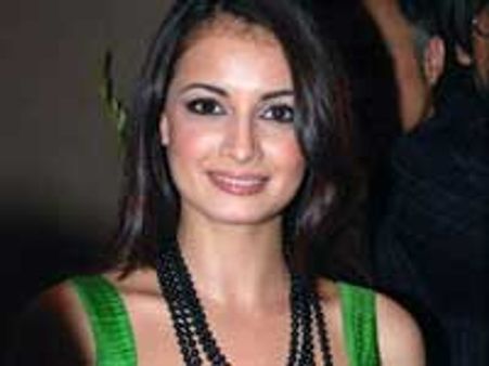 Malaika troubled by an impersonator on Facebook