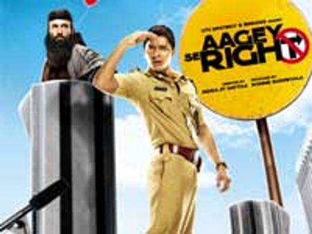 Aagey Se Right Review