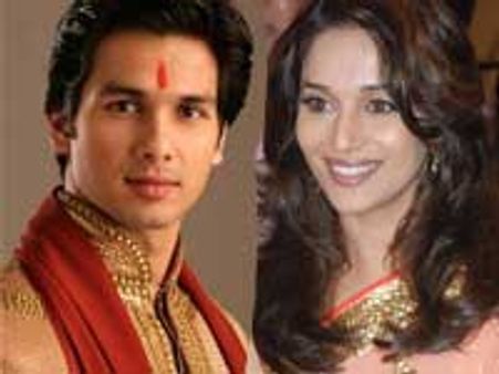 Shahid Kapoor wants to flirt with Madhuri